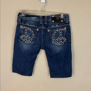 Miss Me Bermuda Jean  Shorts Peace Signs on Pockets Size 26